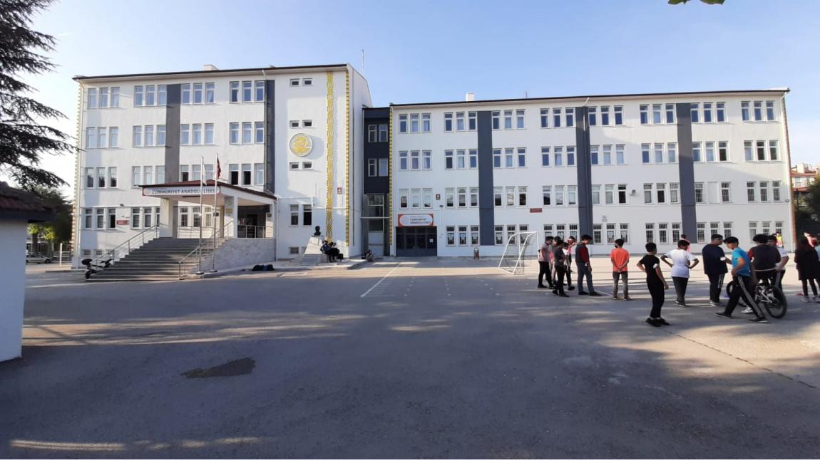 Cumhuriyet Anadolu Lisesi Fotoğrafı